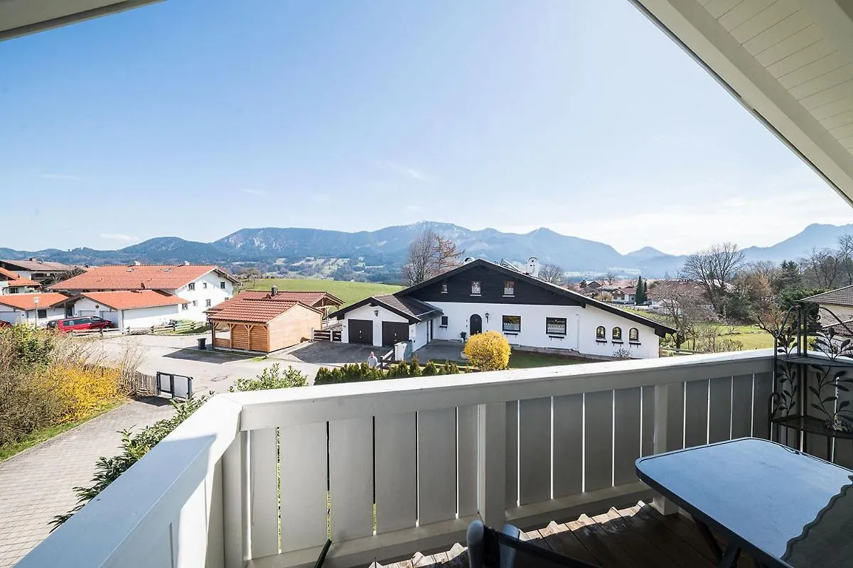 Apartment Ferienwohnung Bergblick Samerberg
